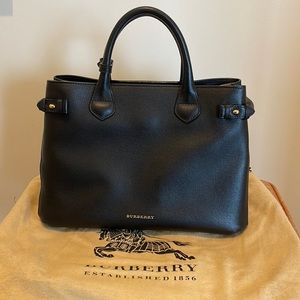 Burberry Grainy Calfskin House Check Medium Banner Tote
